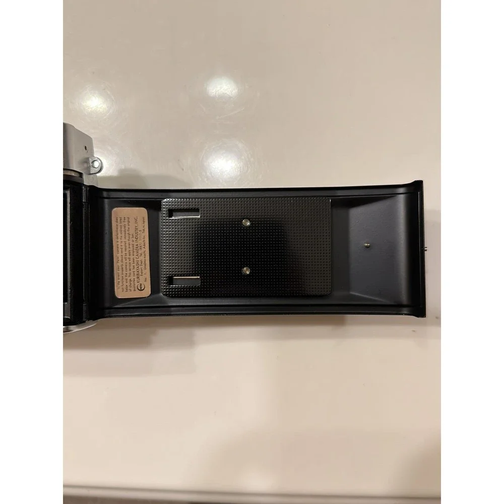 PETRI 7S - Vintage 35mm Film Camera made in Japan in 60's/ Rangefinder Camera/Ci - Picture 9 of 10